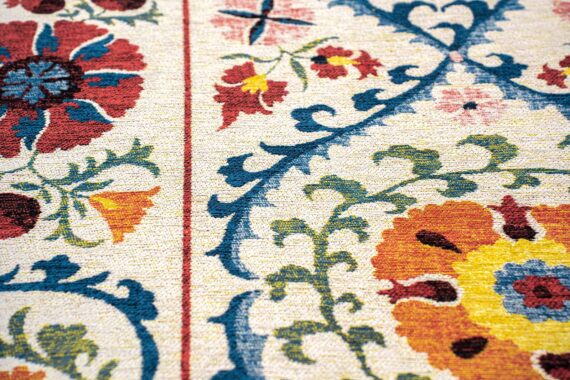 Louis De Poortere teppich Antiquarian Suzani 9728 Origine zoom 3